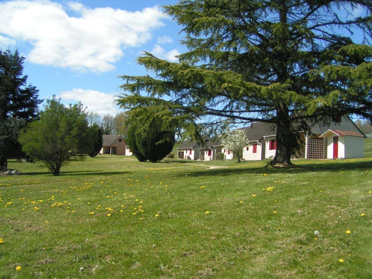 Domaine De Vaulatour. Villa Payzac  Luaran gambar